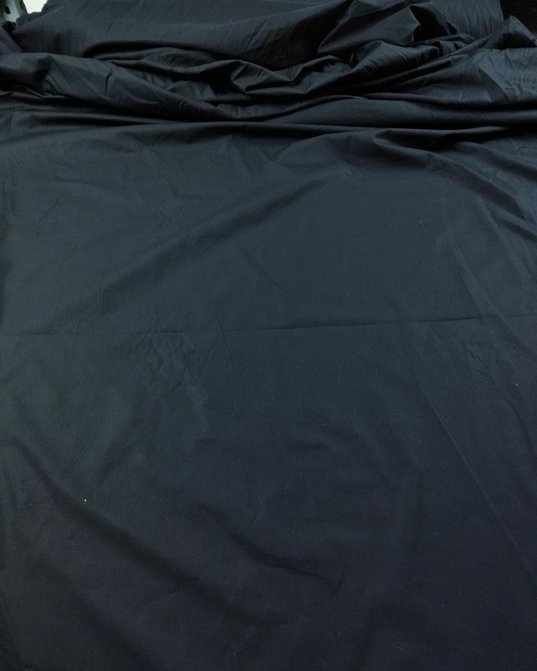 Poplin Benzeri Dokuma Siyah(140 en x 210 boy)
