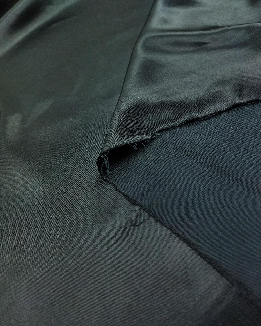 Siyah Renkte Saten Viskon En 125 cm x Boy 140 cm