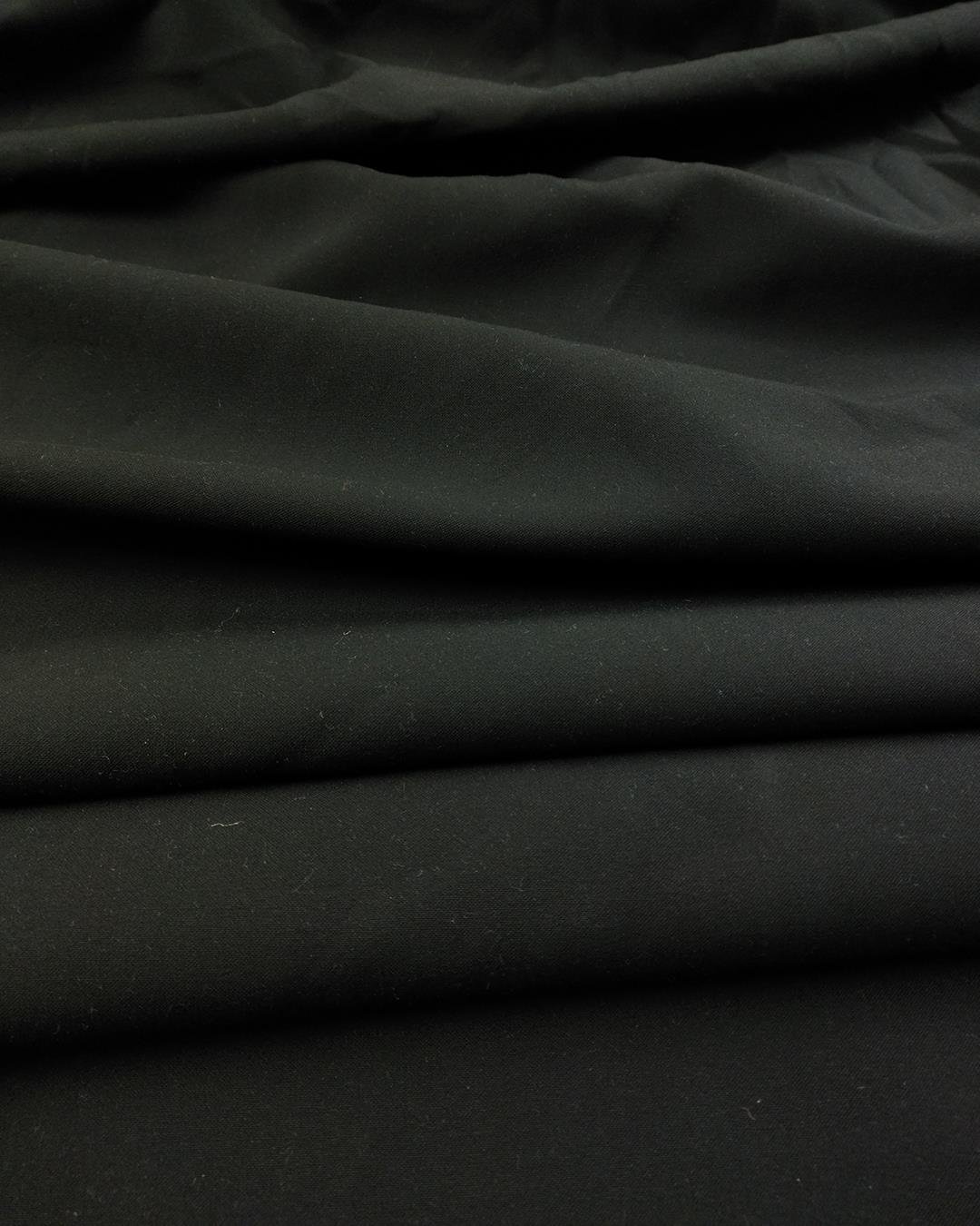 Siyah Renkte Tok Krep (En  125 cm x Boy  240 cm)