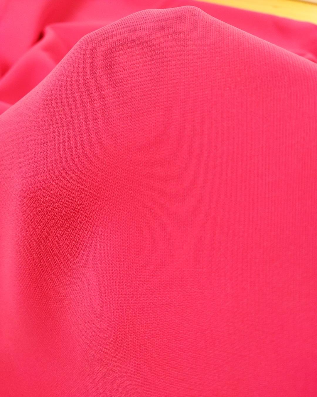 TELALI Krep Pembe Renkte (En 145 cm x Boy 120 cm)