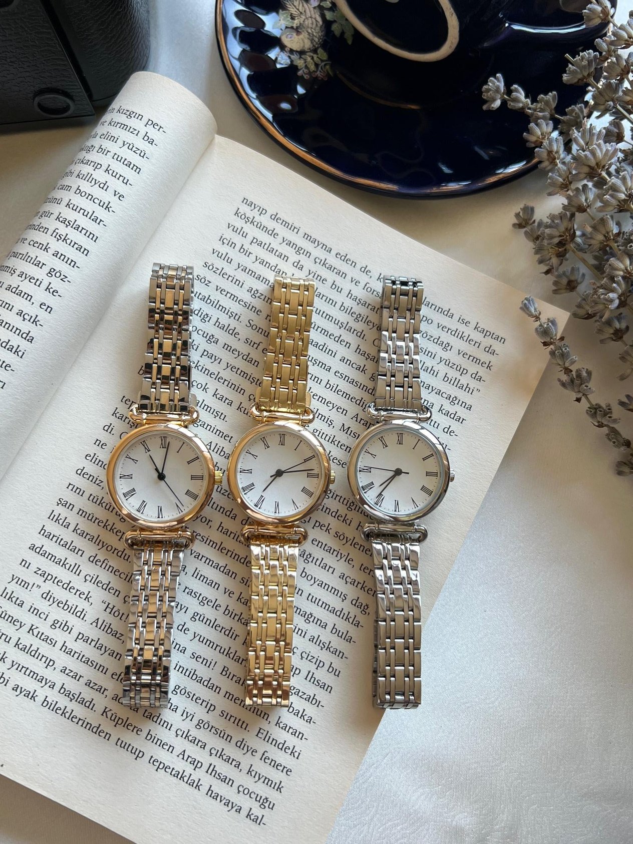 Elegant Vintage Saat
