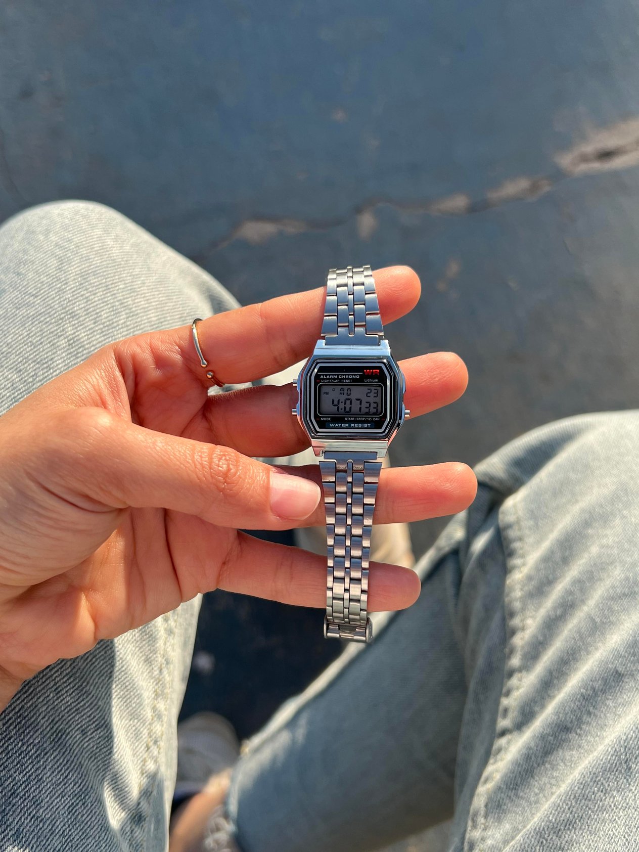 Retro Gümüş Kordon Minimal Saat
