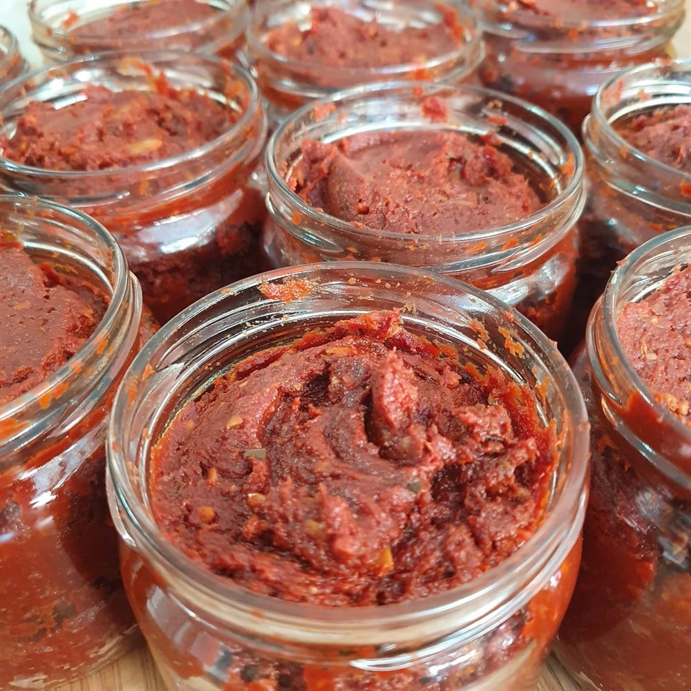 ACUKA (CEVİZLİ, YER FISTIKLI) 400 GR.