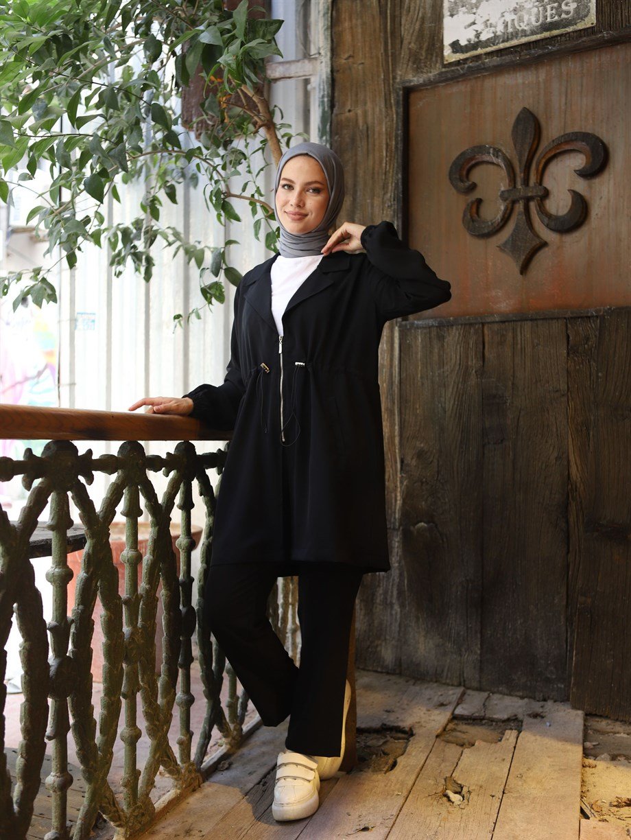 BELDEN BÜZMELİ CEKETLİ TESETTÜR TAKIM SİYAH