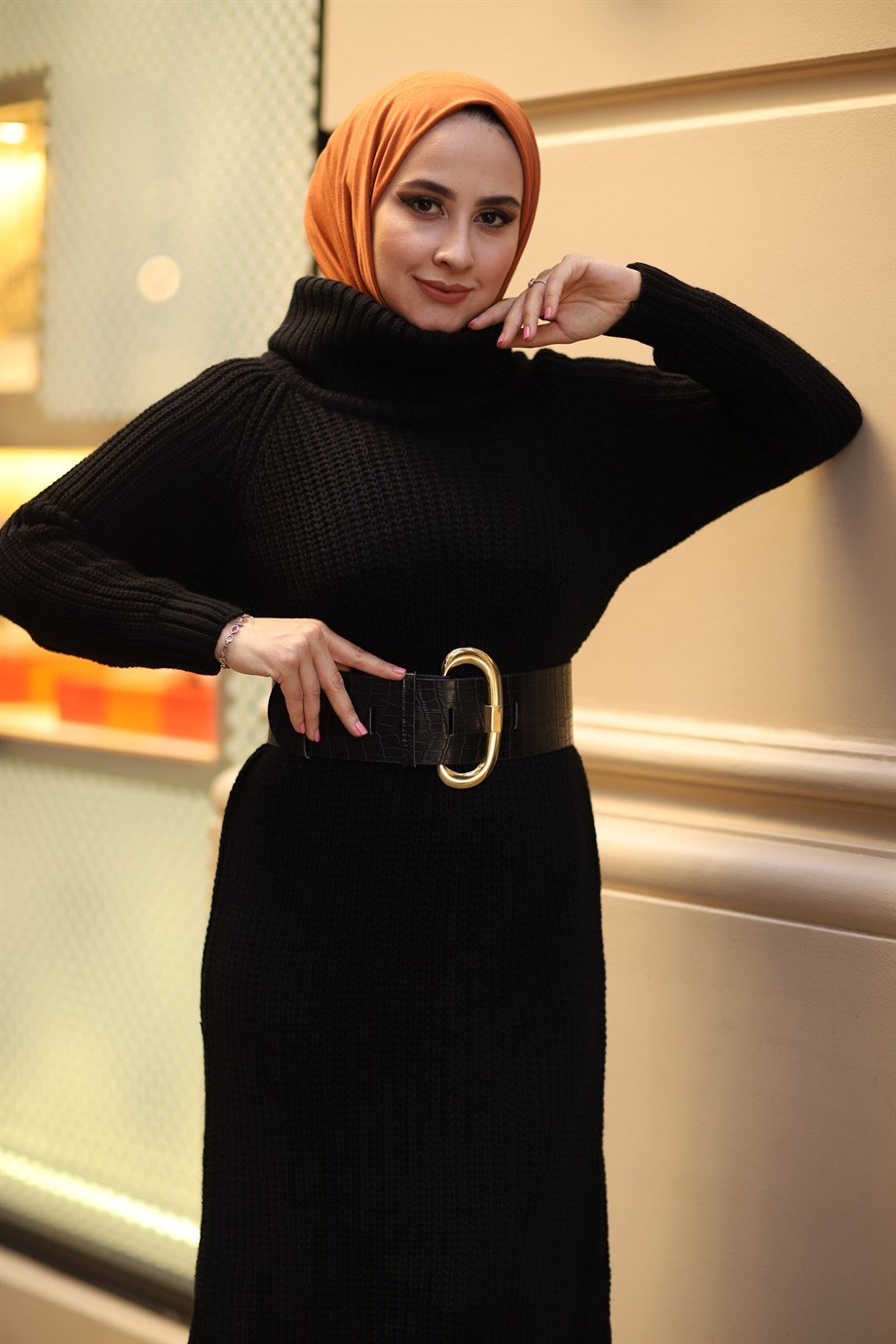 BOĞAZLI TRİKO ELBİSE SİYAH