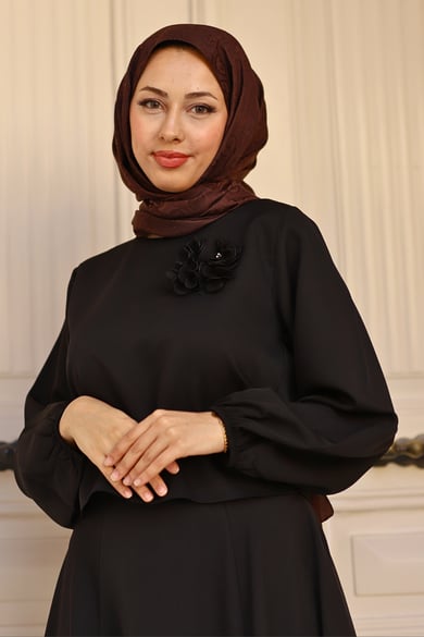 Çiçek Detaylı Takım Siyah