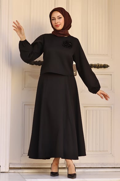 Çiçek Detaylı Takım Siyah