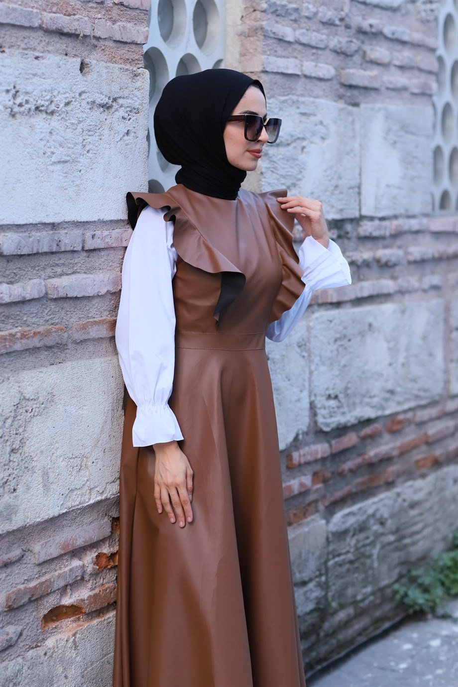 DERİ JİLE KAHVERENGİ