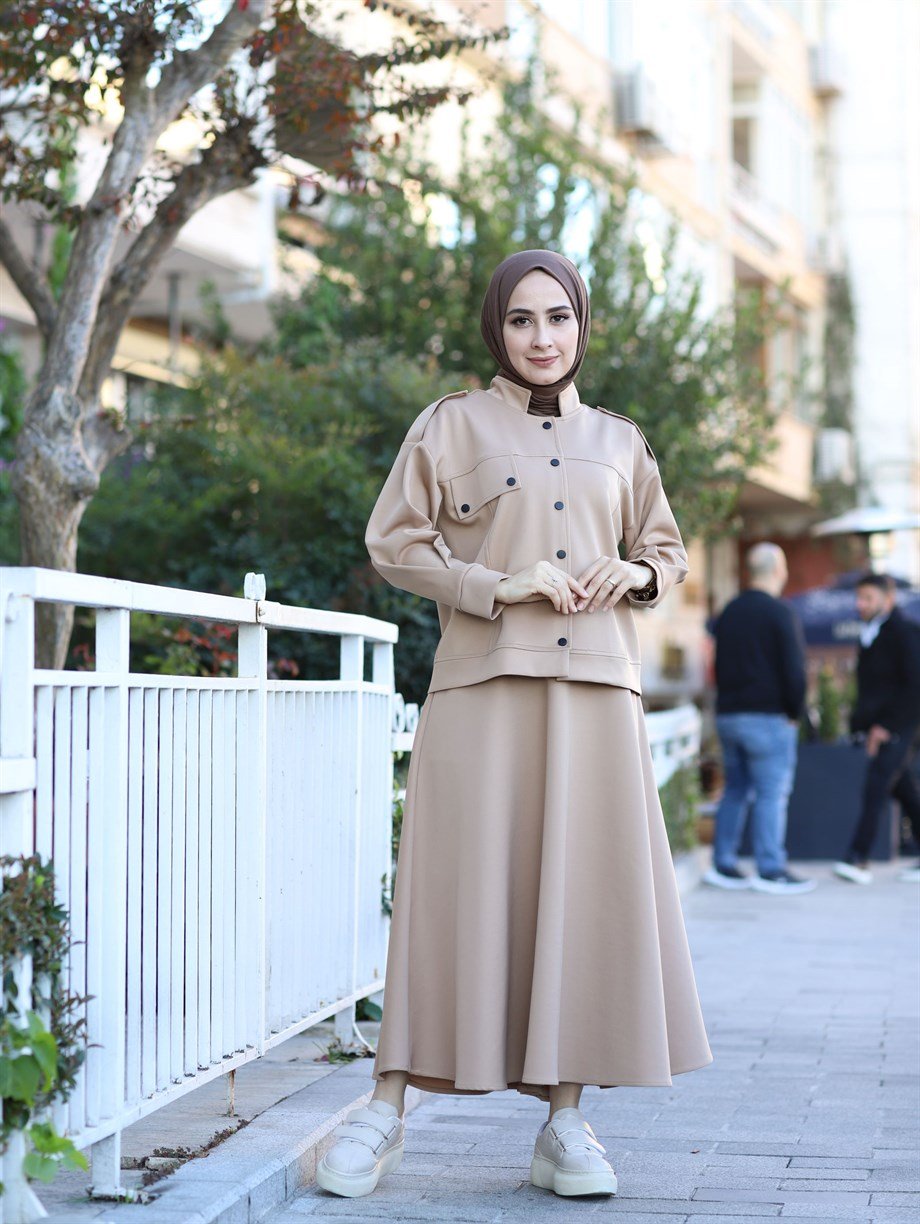 ETEKLİ TAKIM KREM