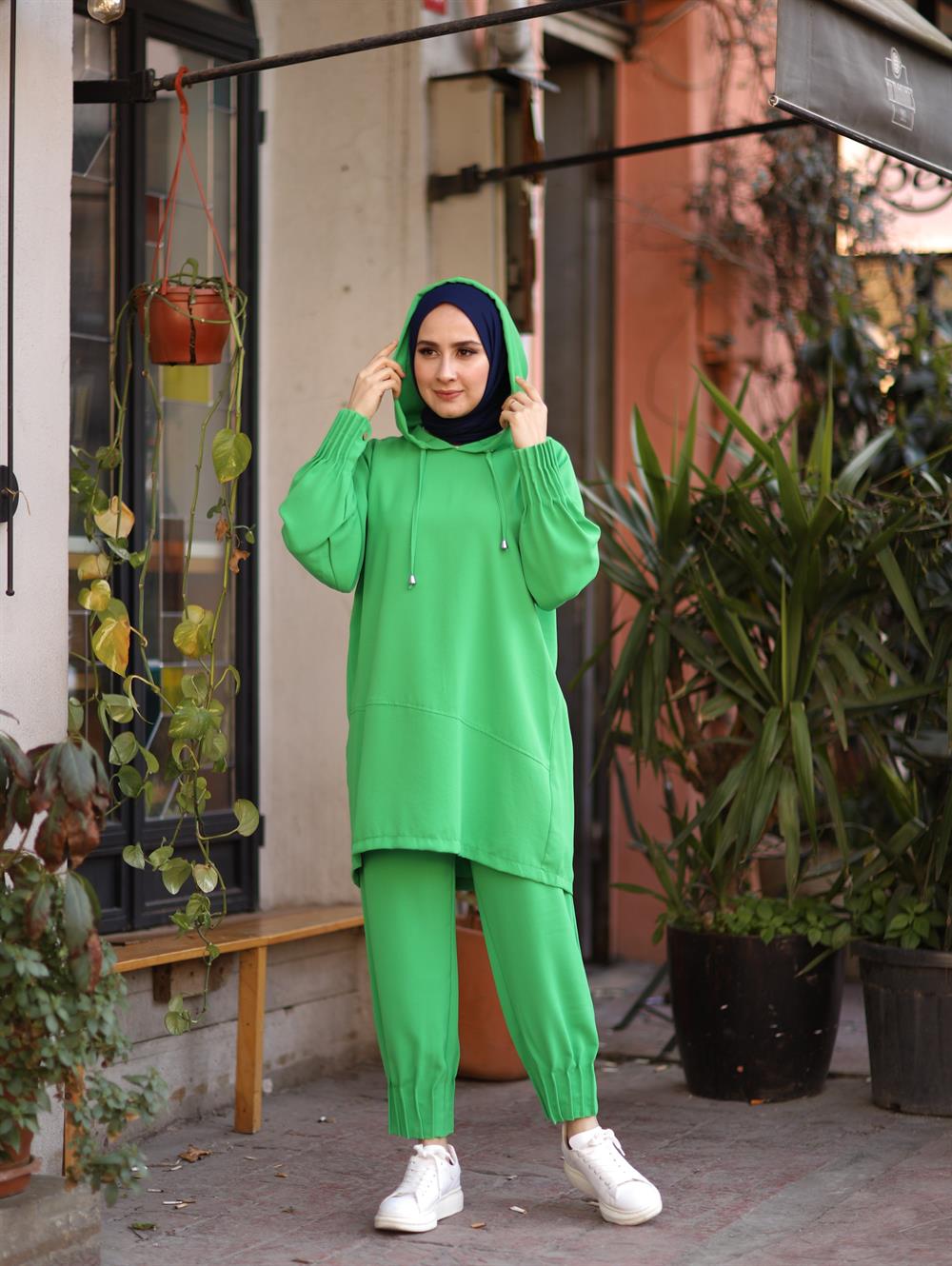 NERVÜR DETAYLI TAKIM BENETTON YEŞİLİ