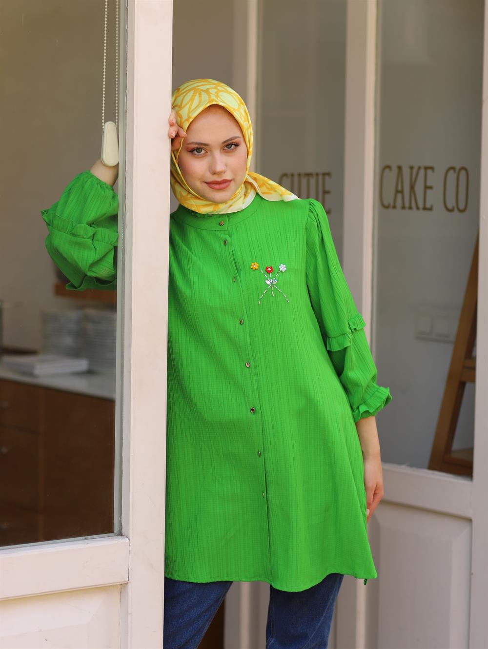 Önü Çiçek İşlemeli Gömlek Benetton Yeşili