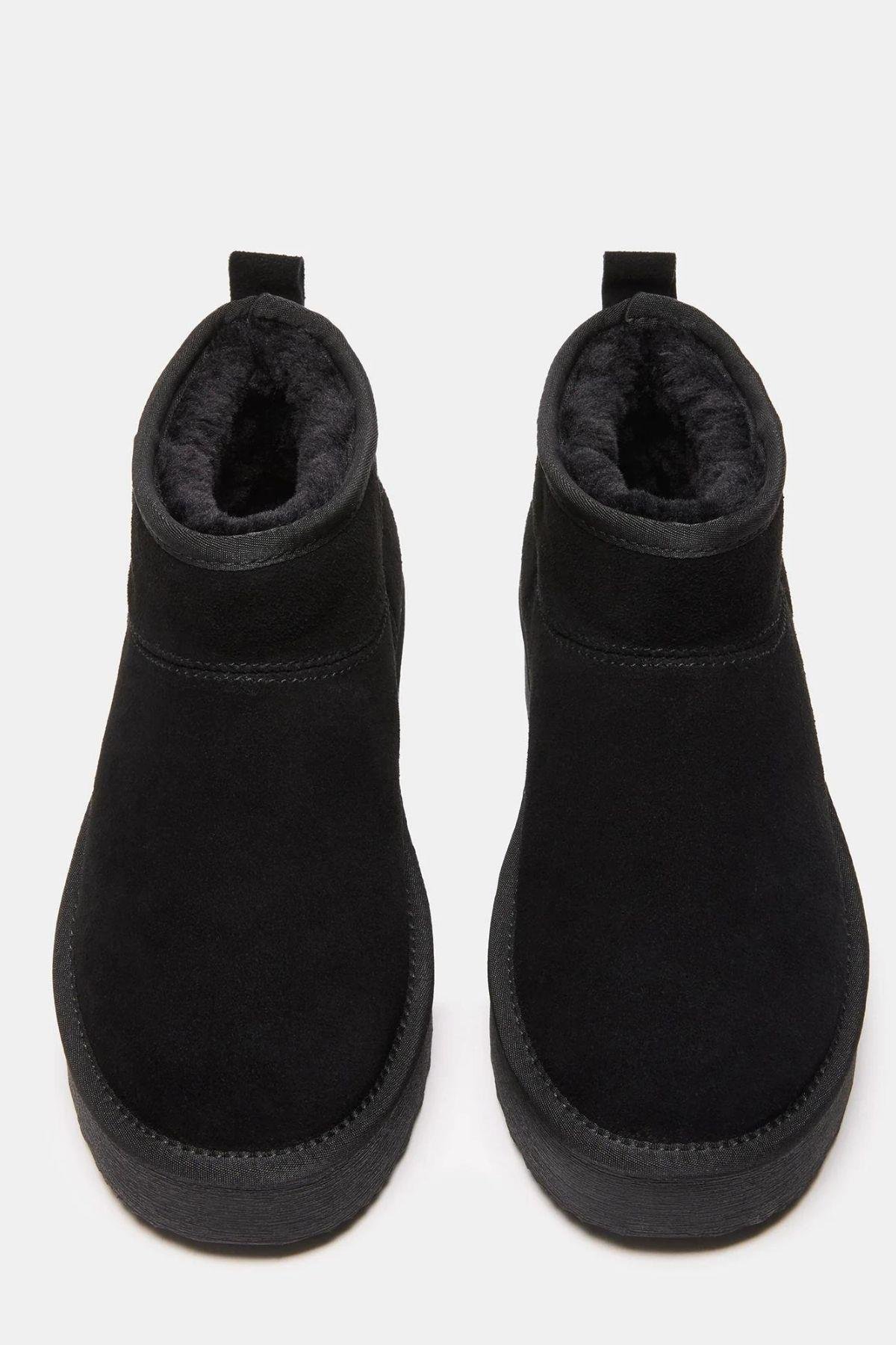 Ugg Siyah Bot