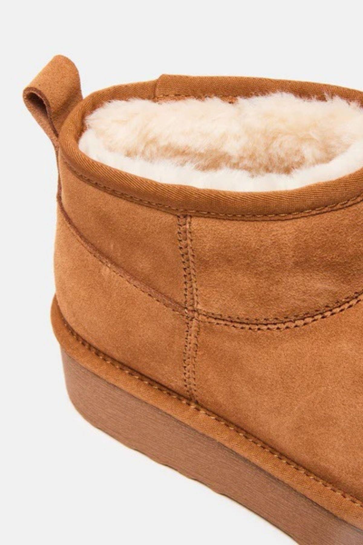 Ugg Taba Bot