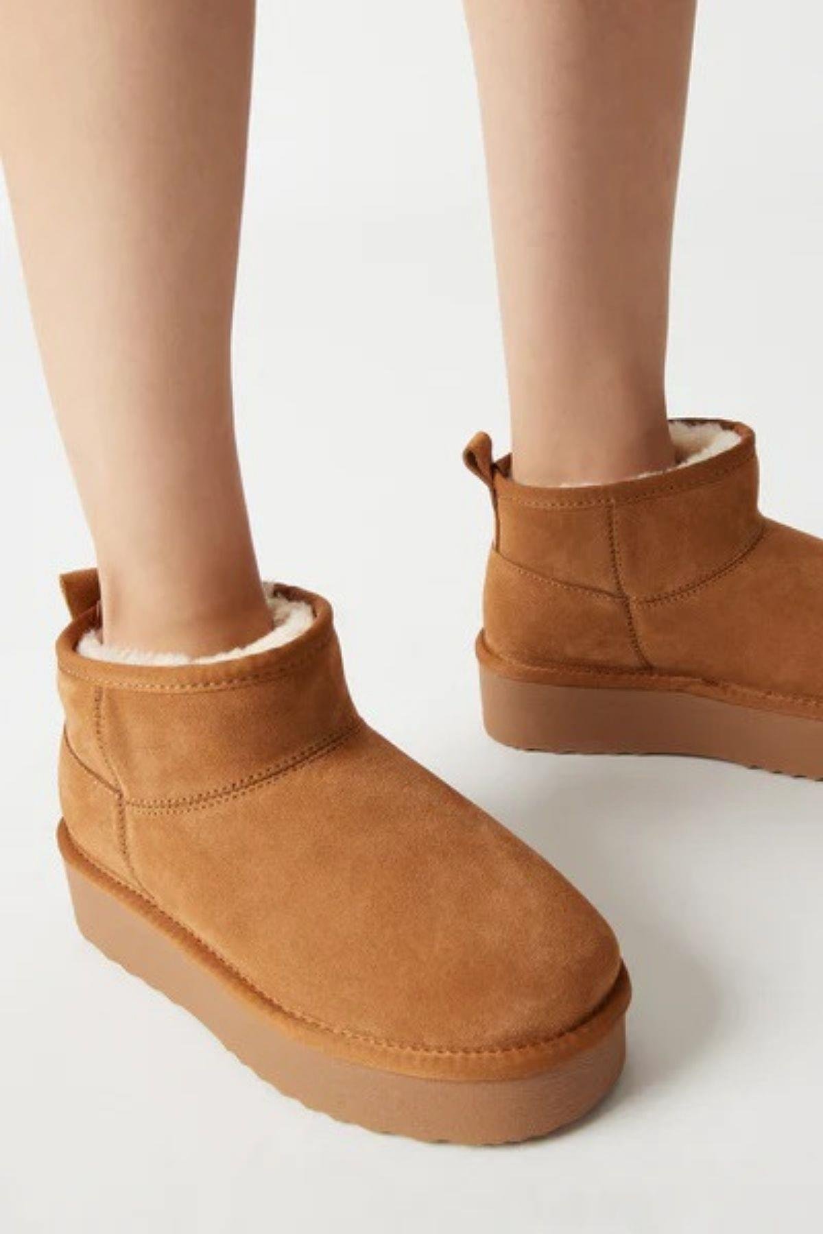 Ugg Taba Bot