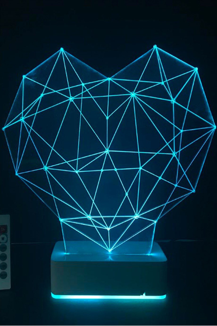Özel Tasarım 3D Geometrik Kalp 16 Renk Dekoratif Led Lamba
