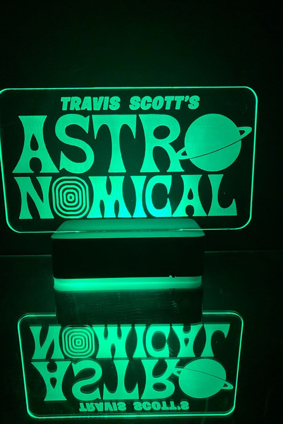 Travis Scott Astro Nomical 16 Renk Gece Lambası