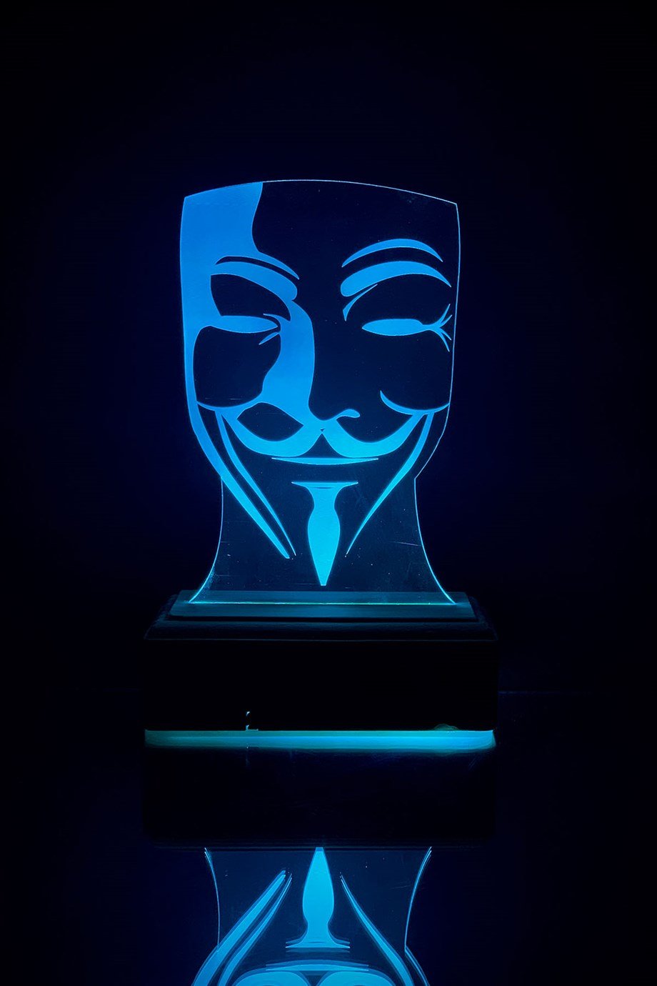 V For Vendetta 16 Renk Gece Lambası