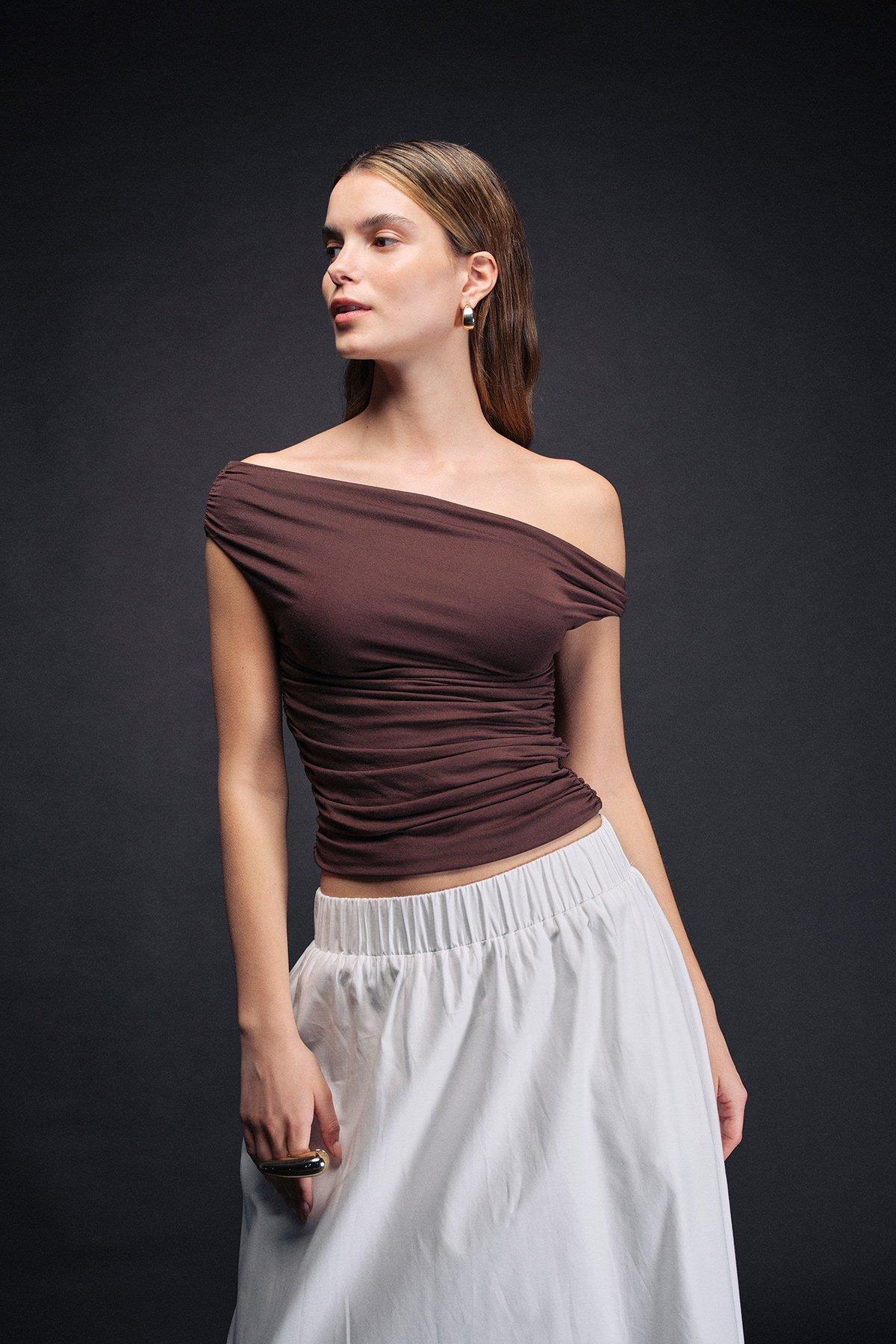VATKALIOmuzları açık bluz - Exclusice Collection KAHVERENK