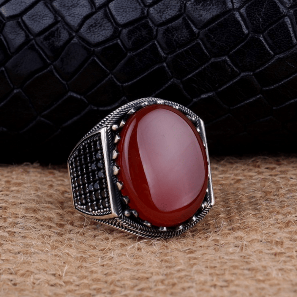 Oval Model Akik ve Mikro Taşlı Gümüş Yüzük