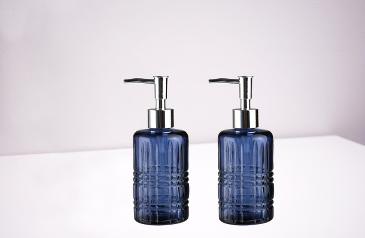 Banyo Seti Cam Sıvı Sabunluk İki Adet,Kristal Desenli Mavi 300Ml 6,8X17,6Cm