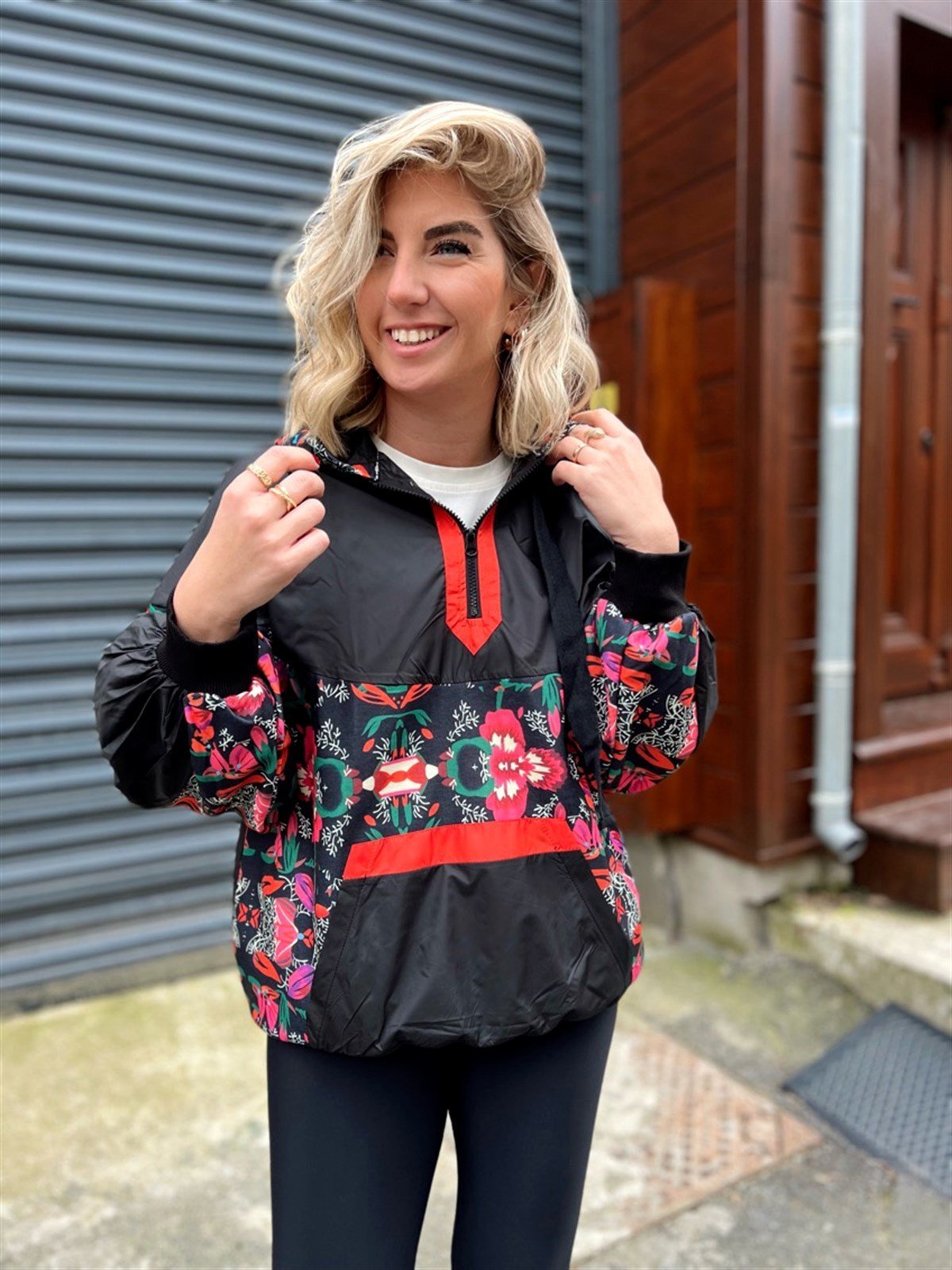İpekyol Model Desenli Yağmurluk Sweatshirt