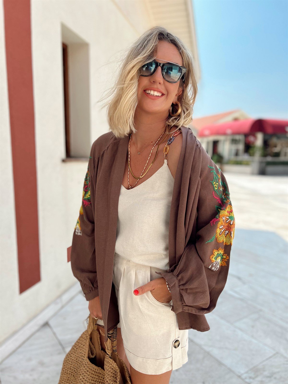 İşlemeli Kahverengi Keten Kimono
