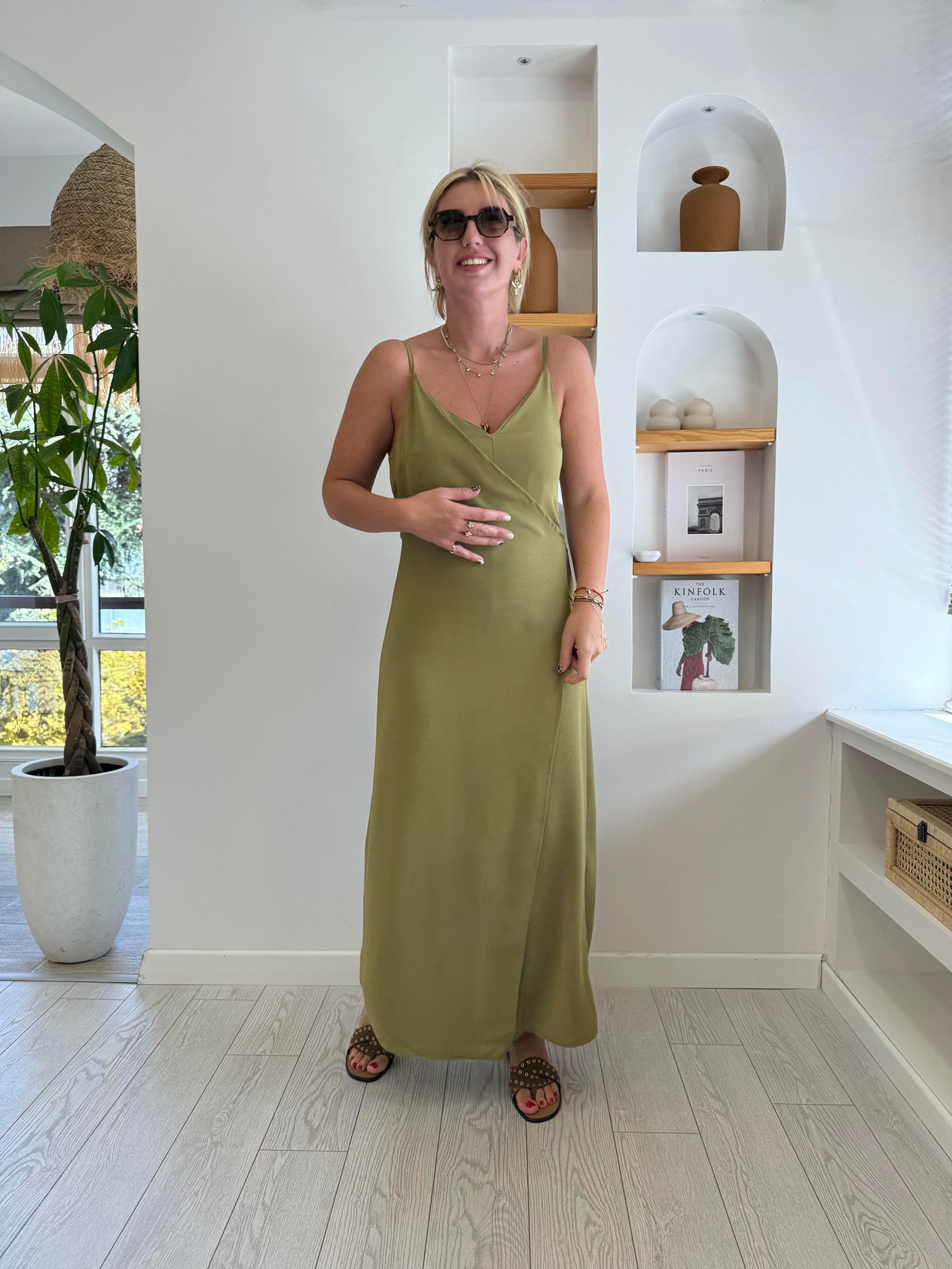 Önü Kapaklı , Likralı Yeşil Tulum