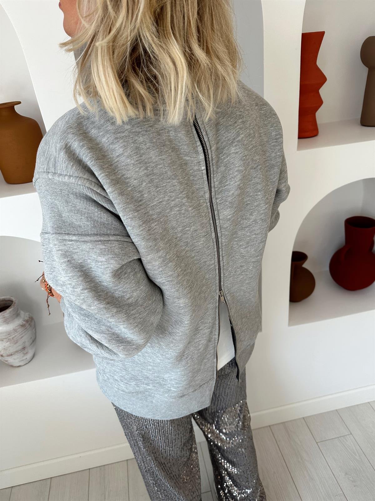 Orjinal Model , Arkası Fermuarlı , Şardonlu Gri Sweat