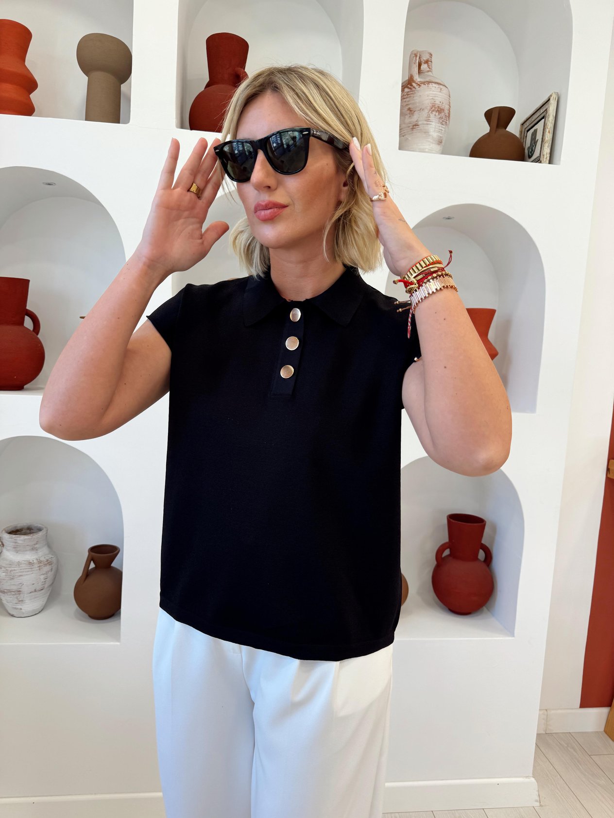 Orjinal Model Polo Yaka Gold Düğmeli Siyah Triko