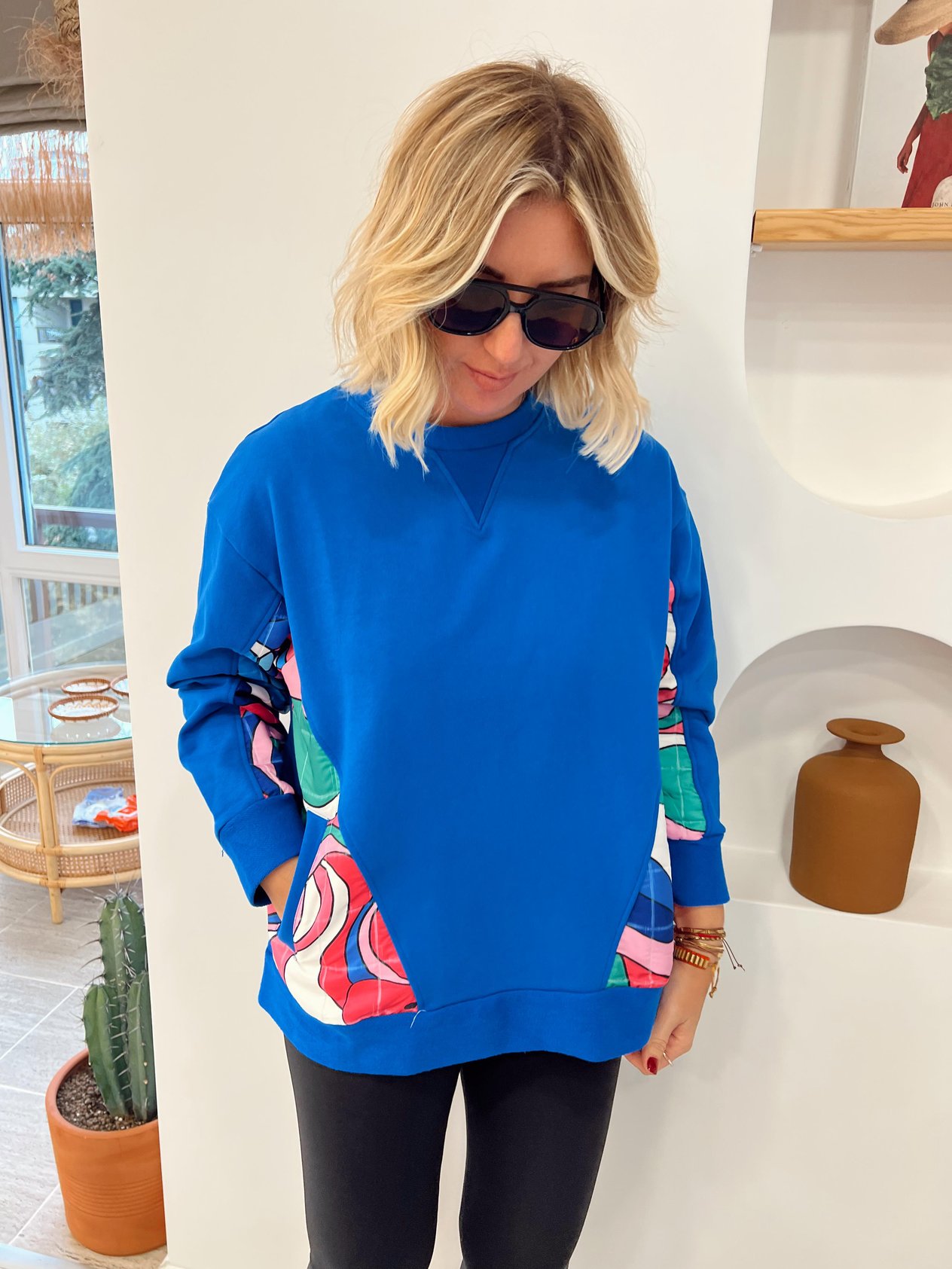 Orjinal Model Renkli Kapitone Detaylı Mavi Sweat