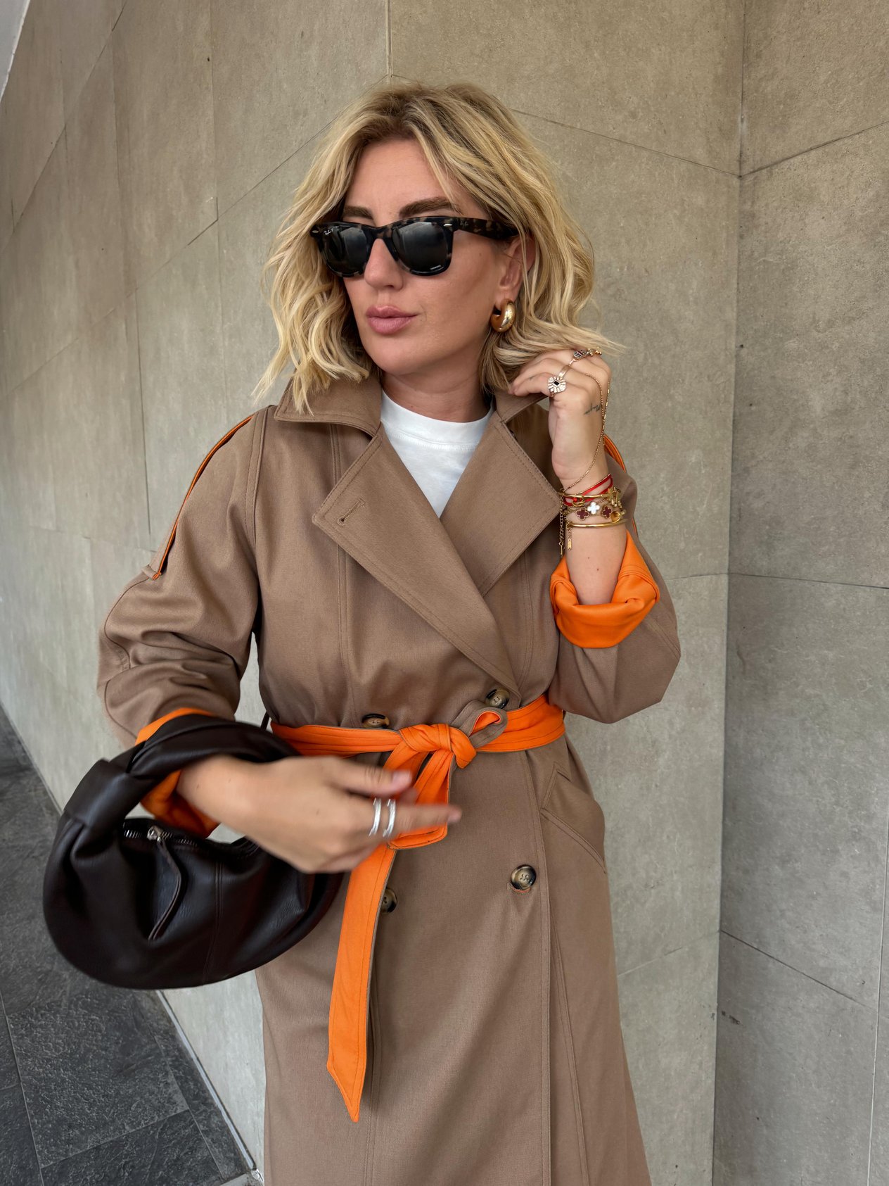Özel Üretim Turuncu Astarlı Camel Trençkot
