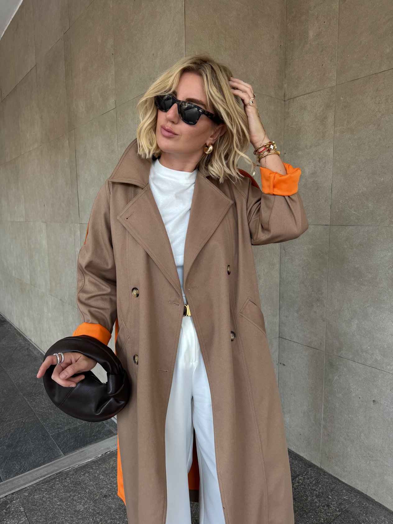 Özel Üretim Turuncu Astarlı Camel Trençkot