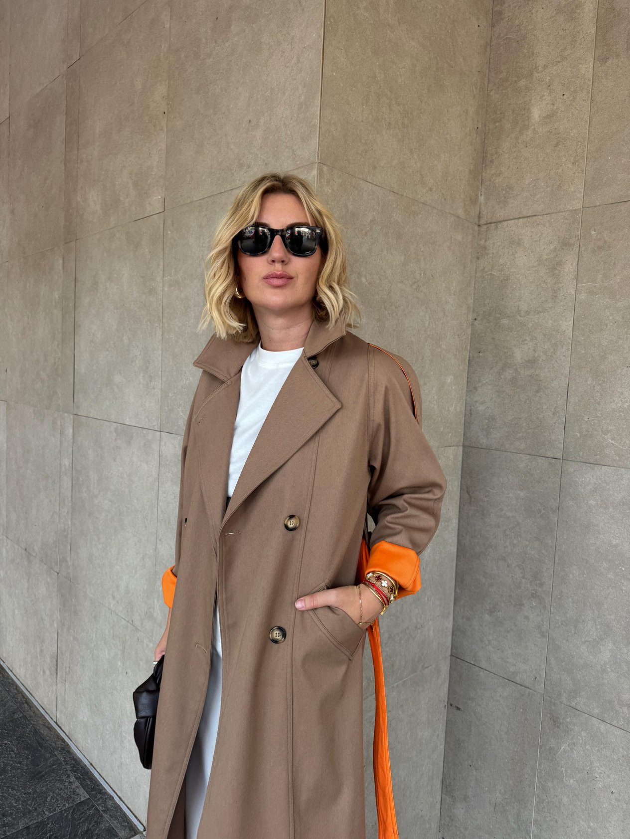 Özel Üretim Turuncu Astarlı Camel Trençkot