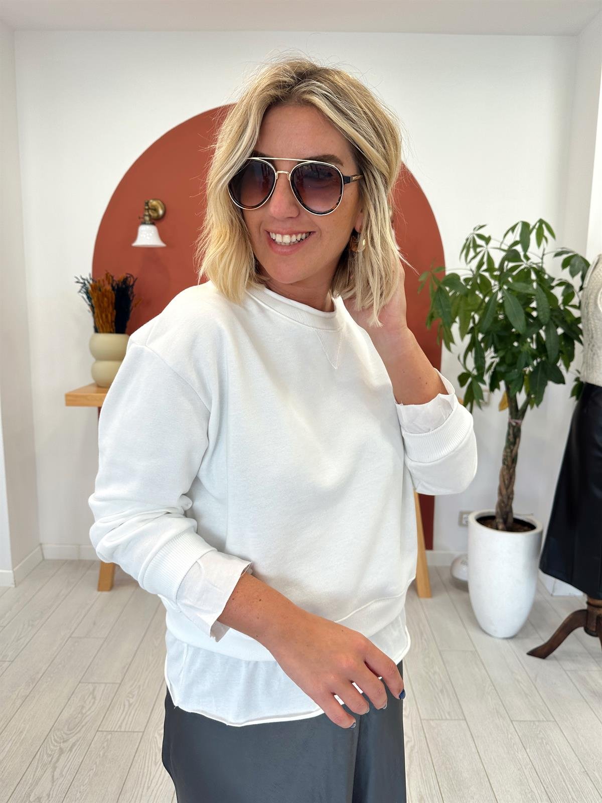 Penye Detaylı , Beyaz Renk , Basic Sweat