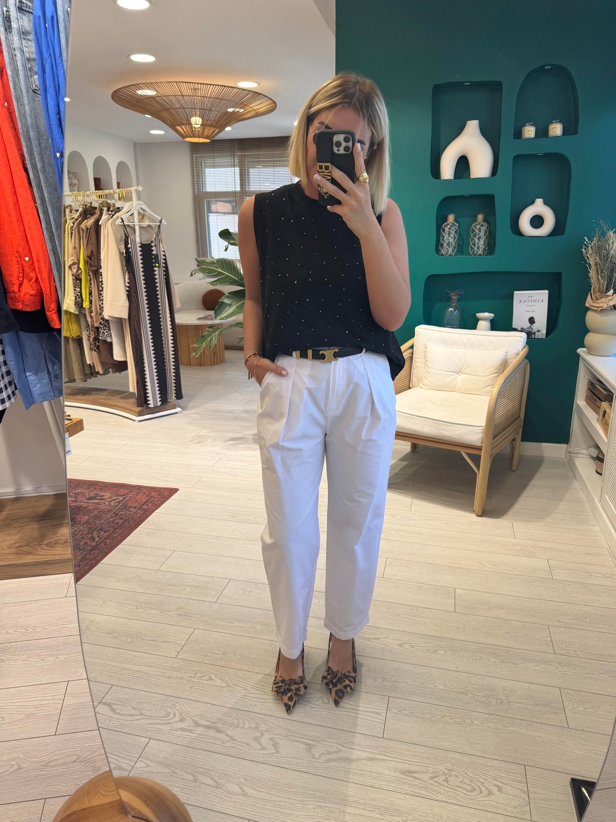 Premium Teknik Kumaş Beyaz Pantalon