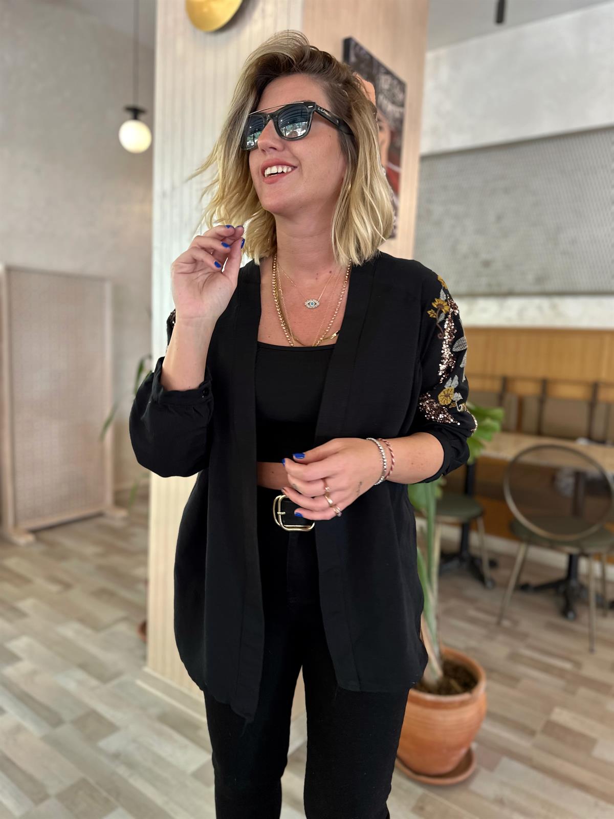 Taşlı & İşlemeli Siyah Kimono