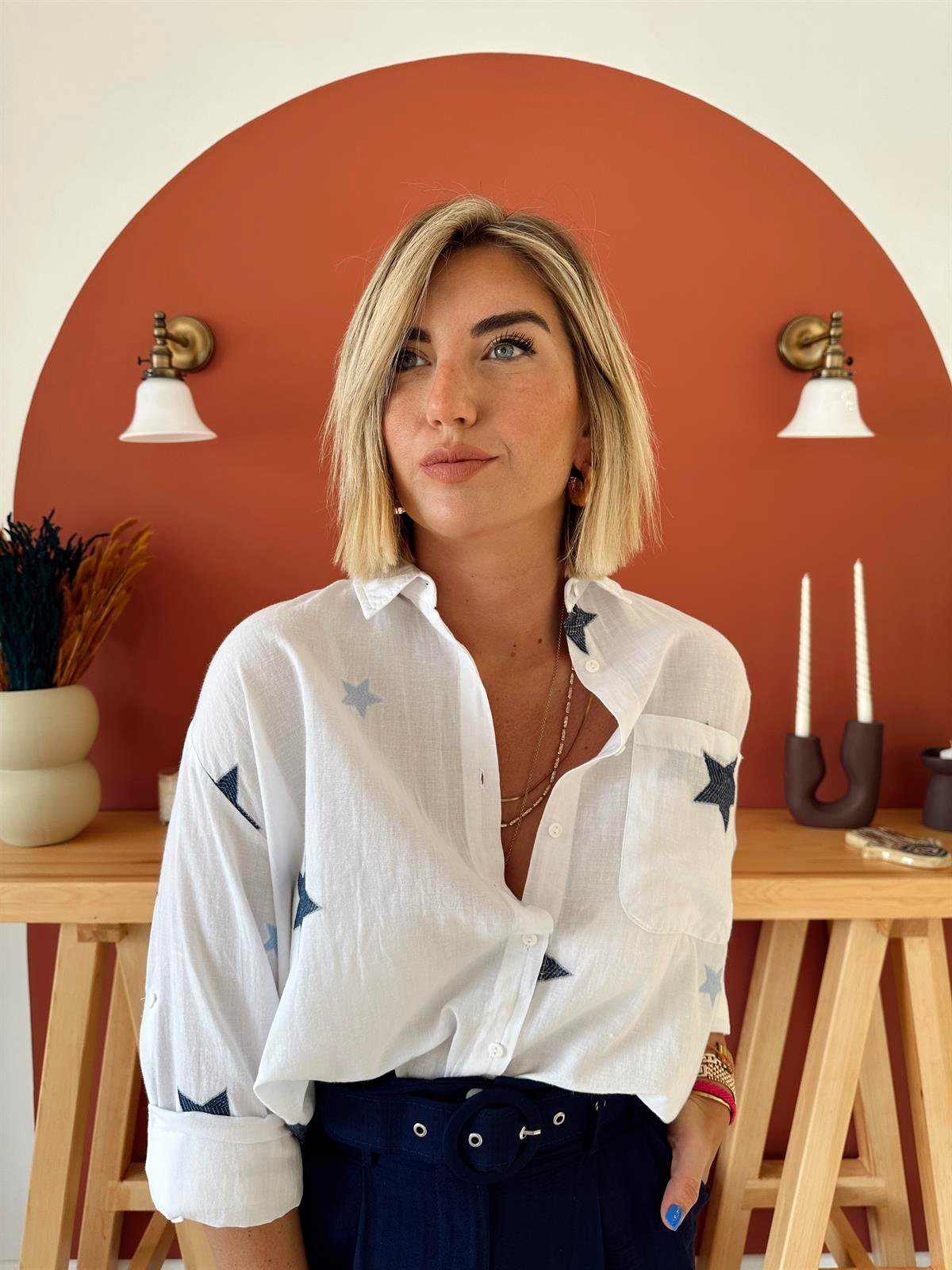 Yıldız İşlemeli %100 Cotton Beyaz Keten Gömlek