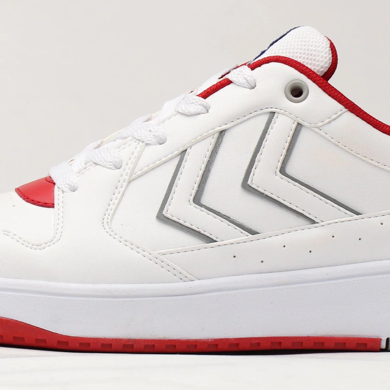 HUMMEL TIGRA