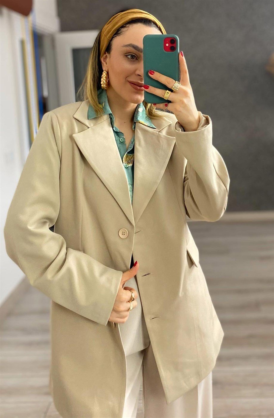 Taş Rengi 3 Düğme Detaylı Blazer Ceket