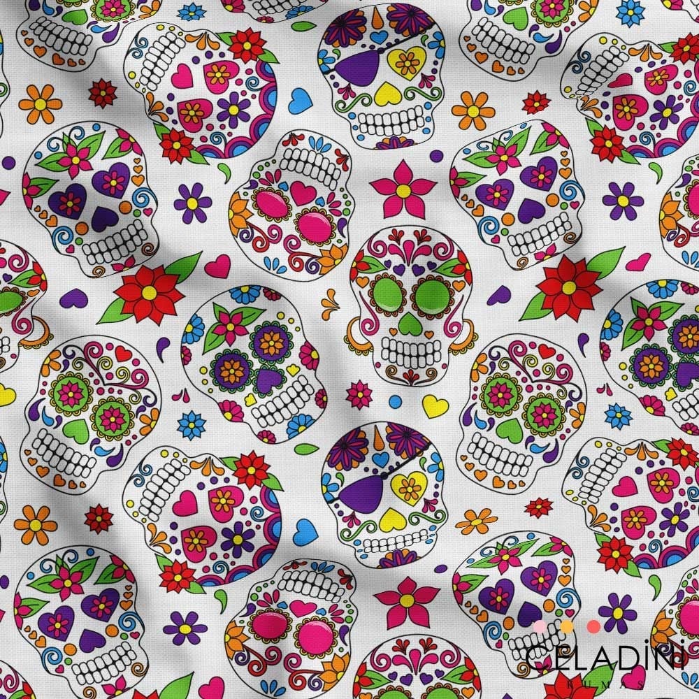 Beyaz Skullcandy Pop Art Desenli Kumaş