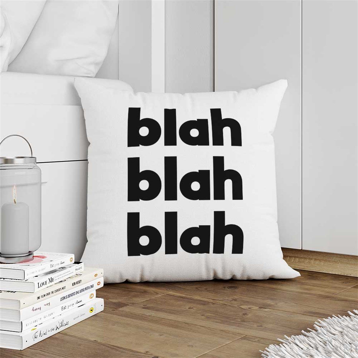 Blah Blah Blah Yazılı Kırlent Kumaşı