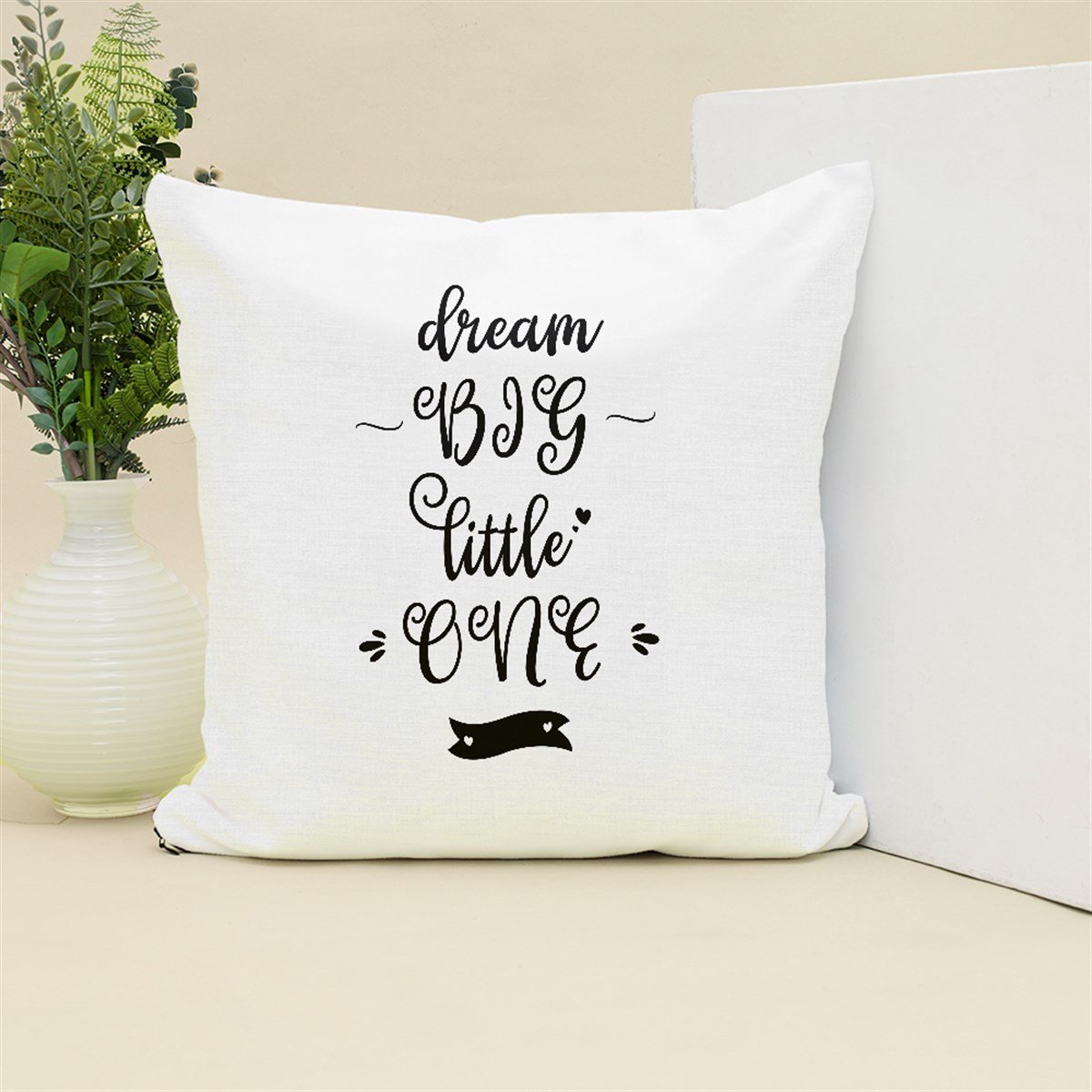 Dream big, little one. Kırlent Kumaşı