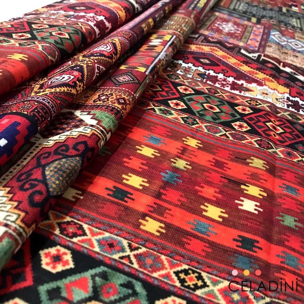 Geleneksel Kilim Desenli Kumaş