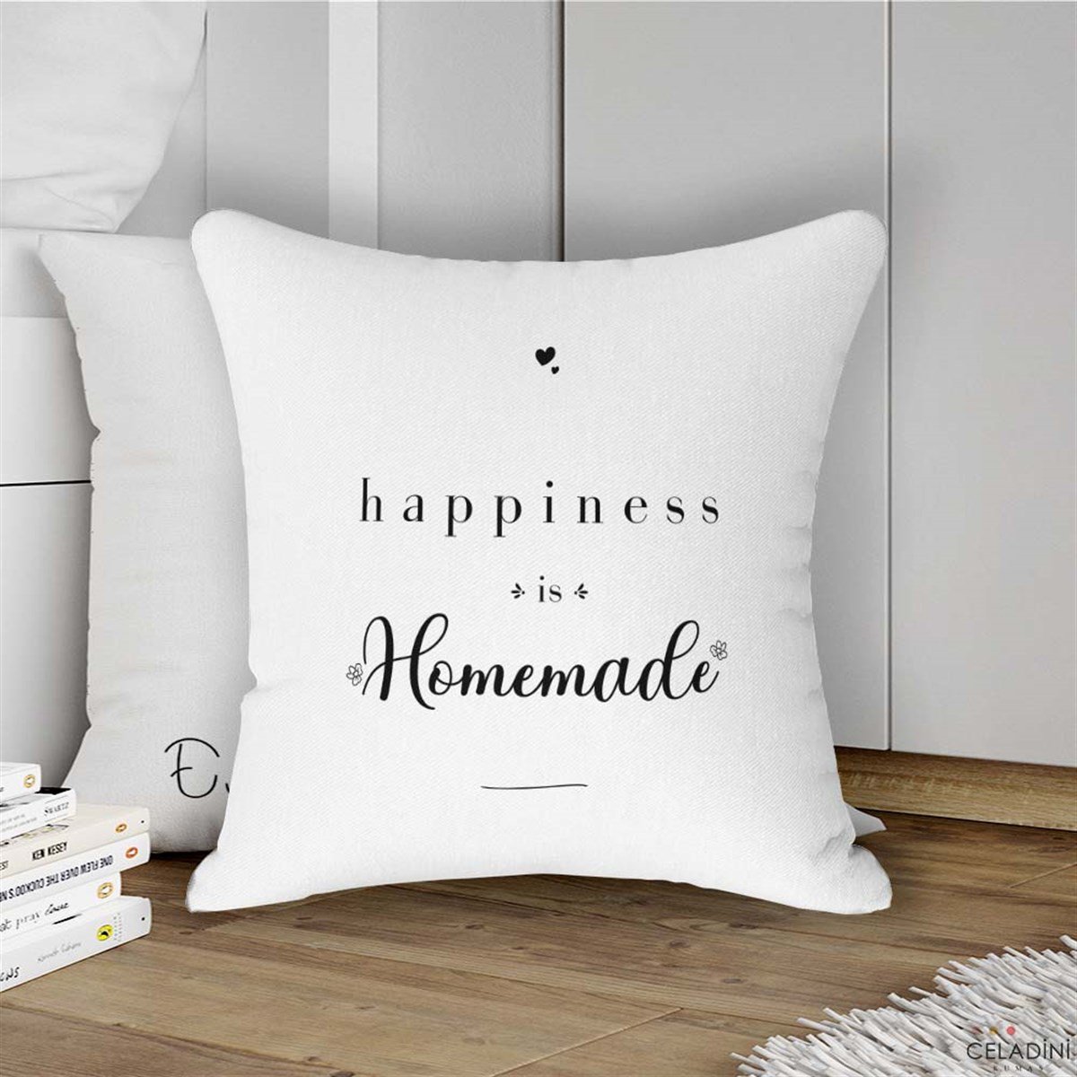 Happiness is Homemade Yazılı Kırlent Kumaşı