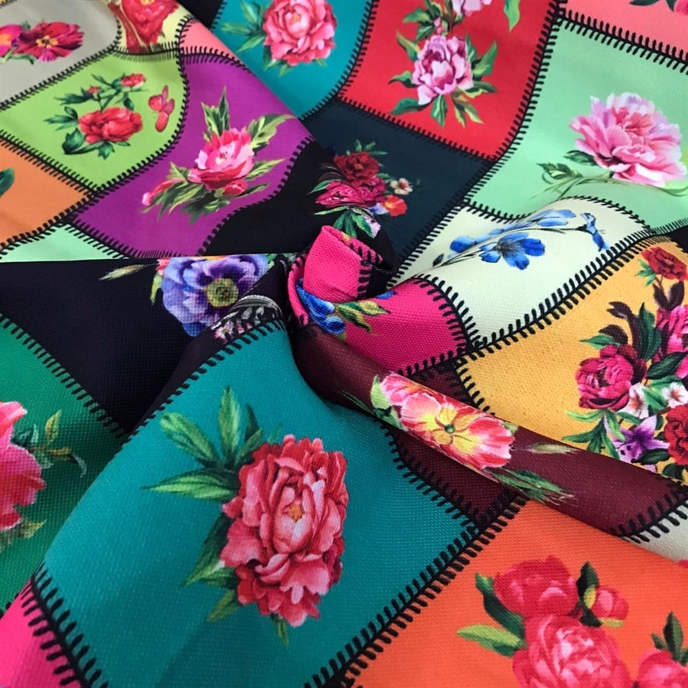 Kanaviçe Patchwork Desenli Kumaş