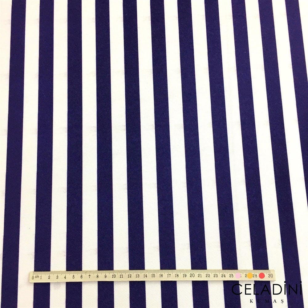 Lacivert Beyaz 2x2 cm İnce Çizgili Kumaş