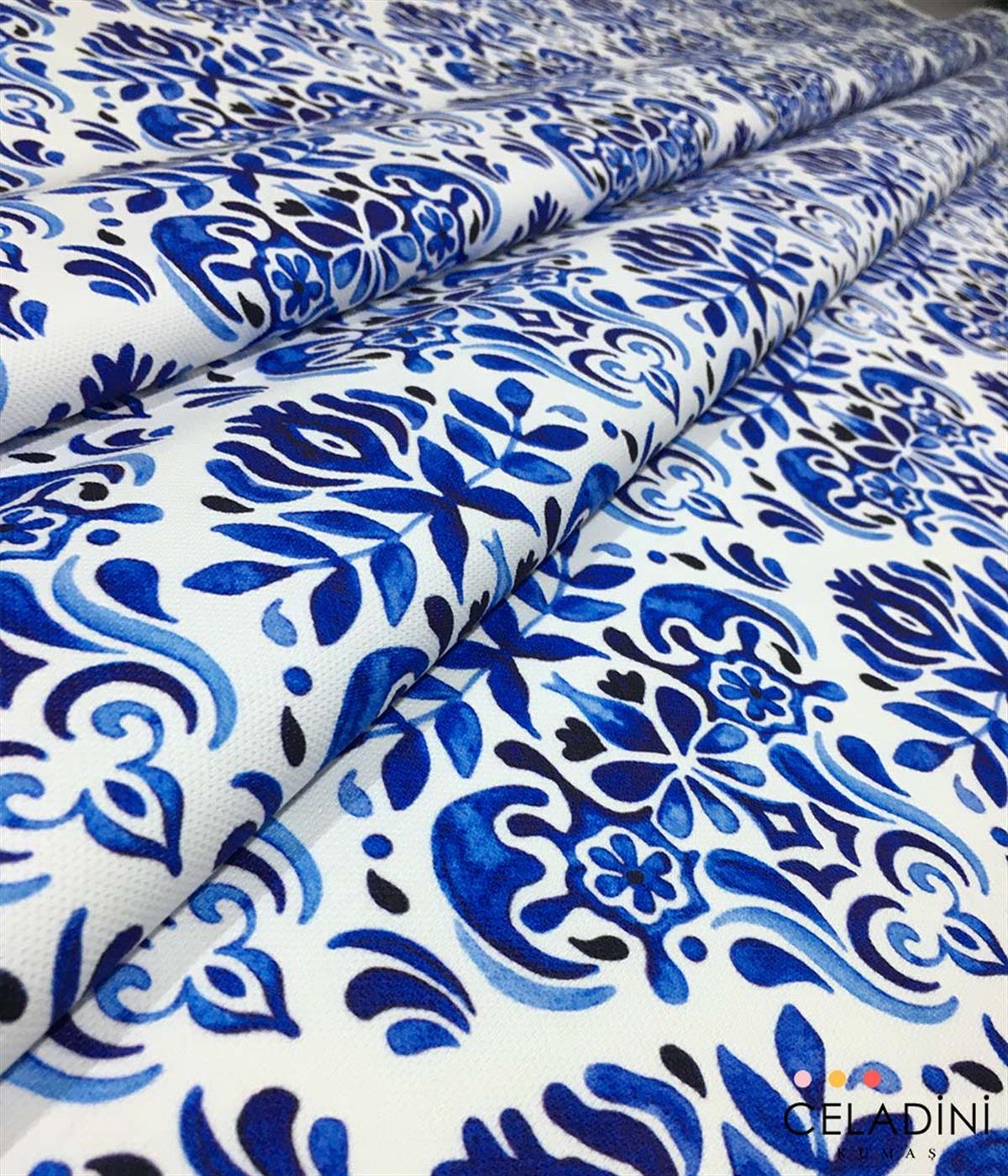 Mavi Çini Damask Desenli Kumaş 