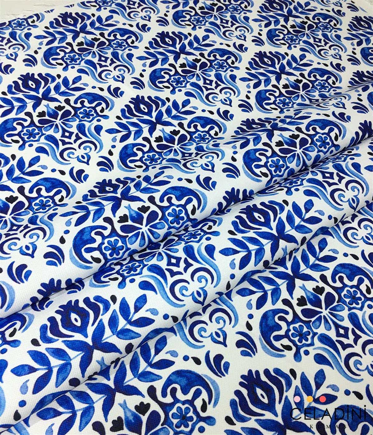Mavi Çini Damask Desenli Kumaş 