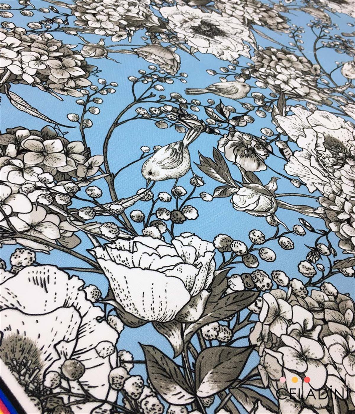 Mavi Fon Tarama Kuş ve Çiçek Desenli Kumaş