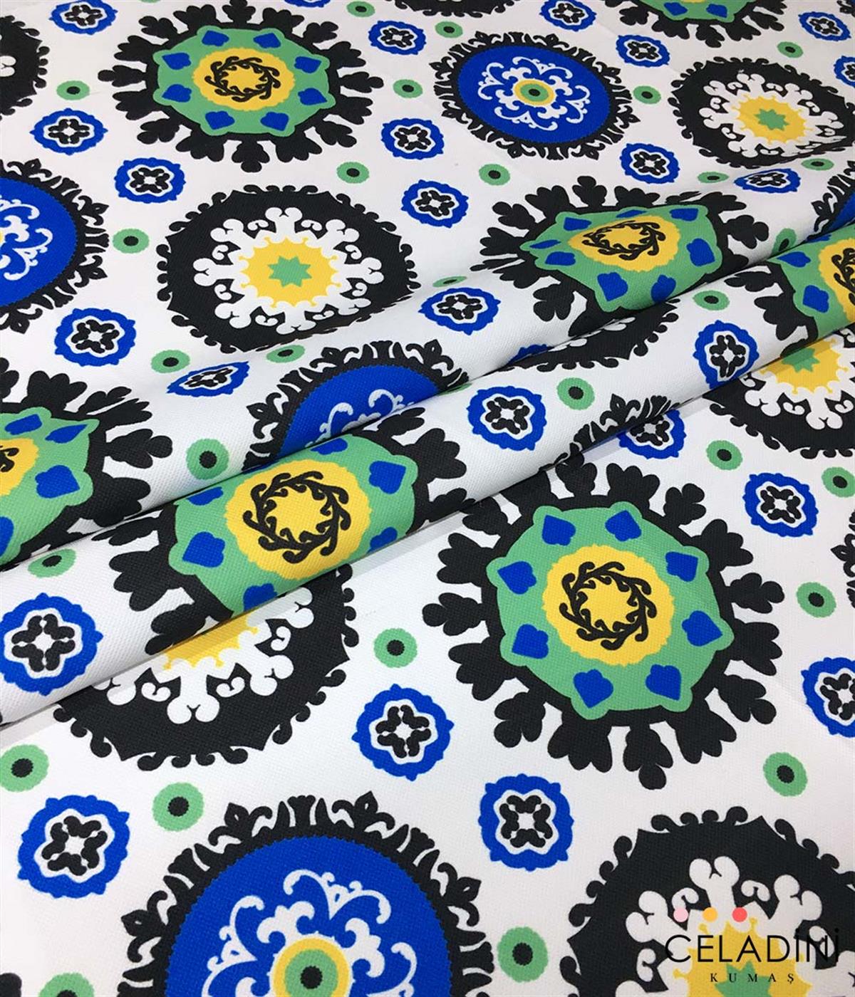 Mavi Siyah Özbek Çiçek Desenli Kumaş